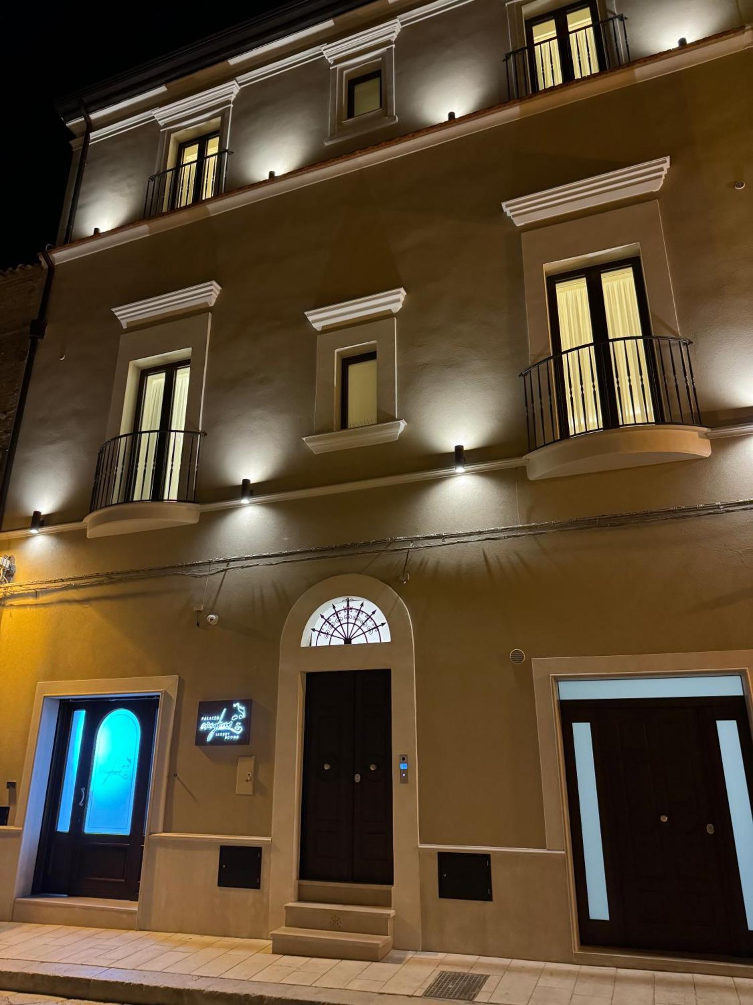 B&B Palazzo Croghan Torre Maggiore エクステリア 写真