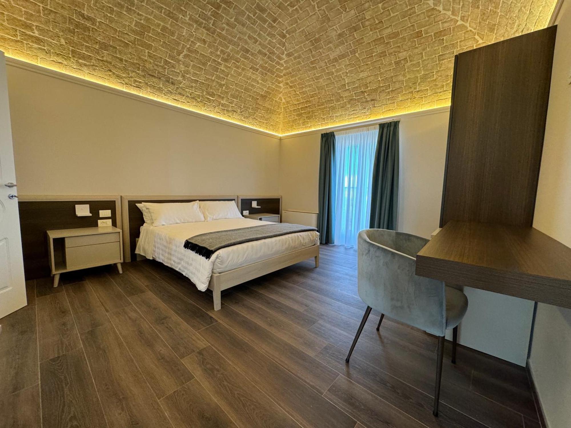 B&B Palazzo Croghan Torre Maggiore エクステリア 写真