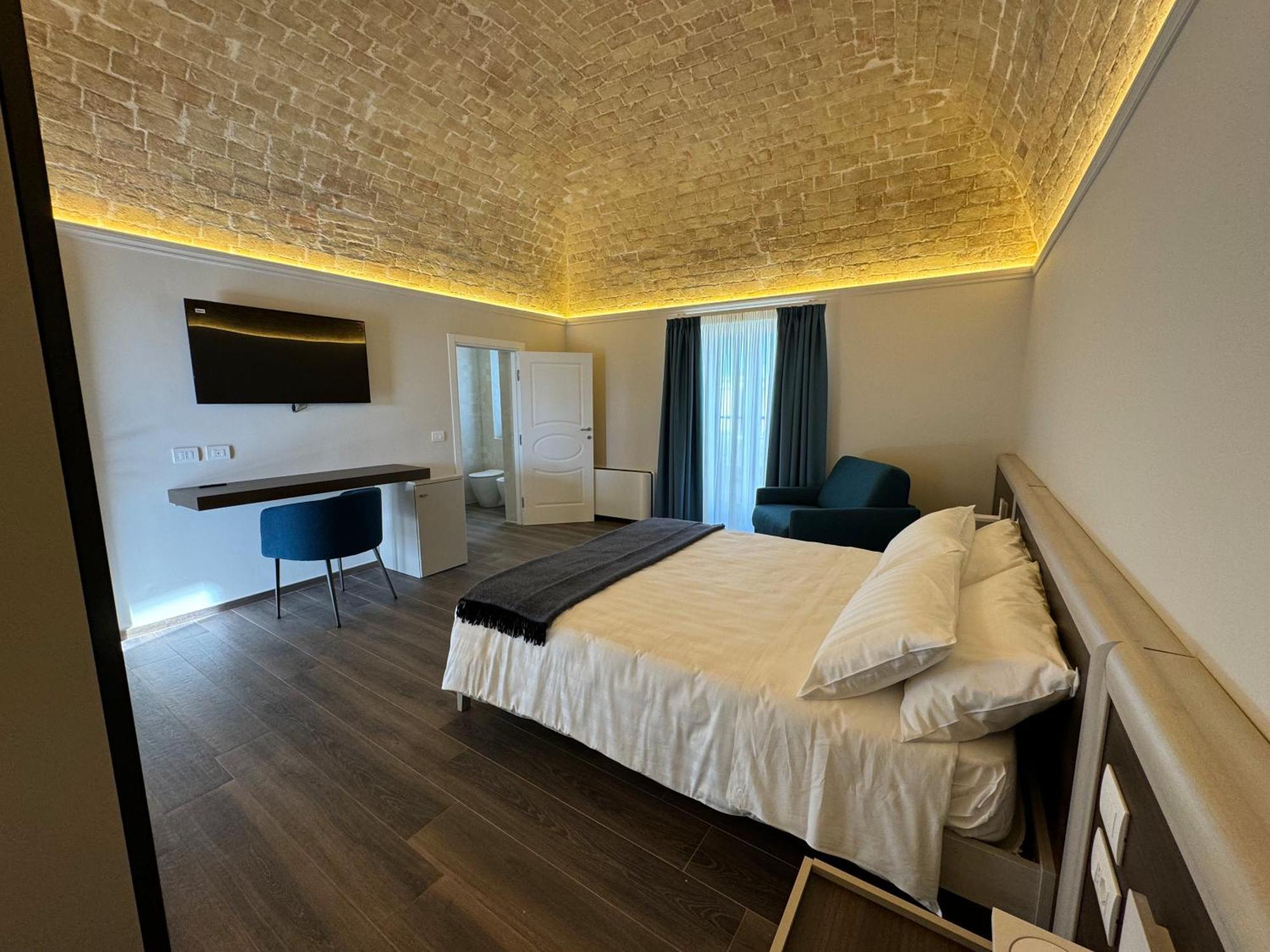 B&B Palazzo Croghan Torre Maggiore エクステリア 写真